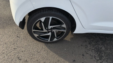 Hyundai i10 1.2 MPi Premium 5dr Auto Petrol Hatchback